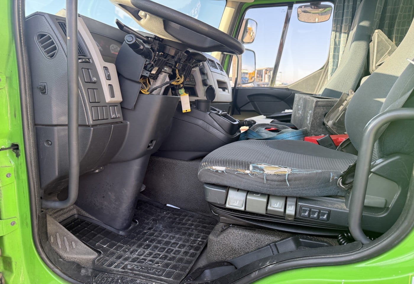 MOTO6625_3053652 vehicle image