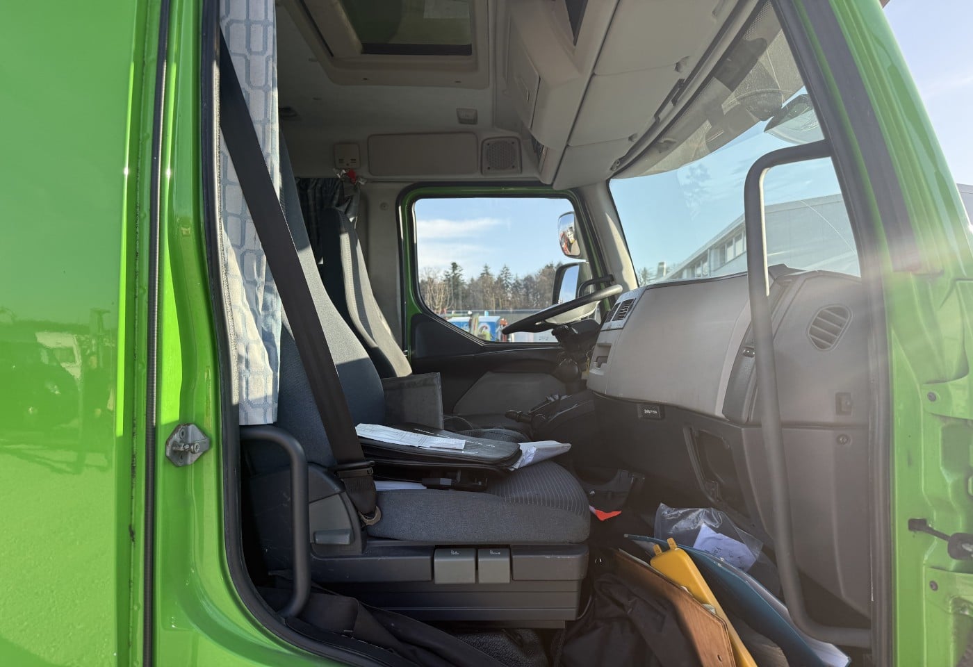 MOTO6625_3053652 vehicle image