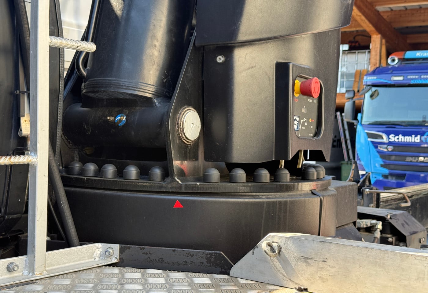 MOTO6625_3055220 vehicle image