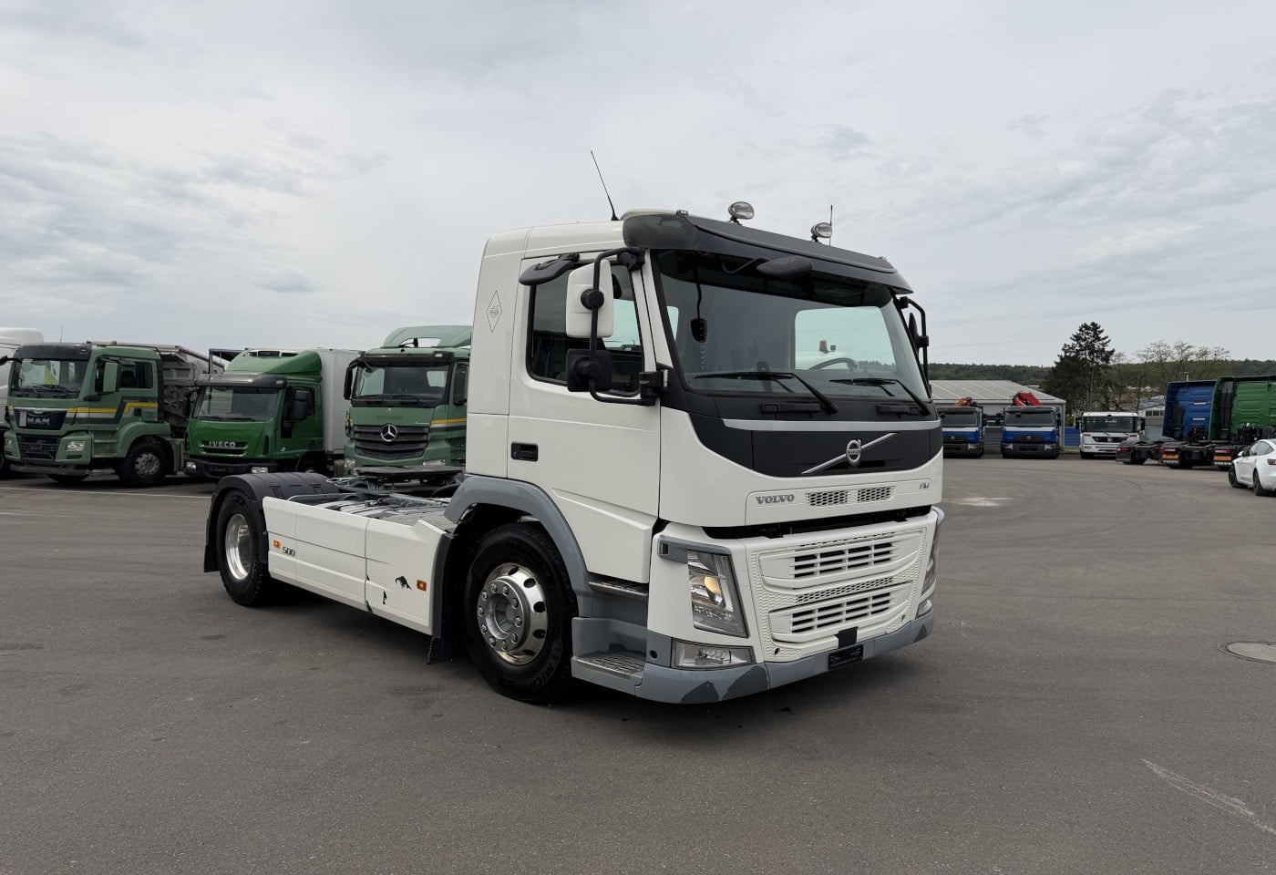 MOTO6625_3049620 vehicle image