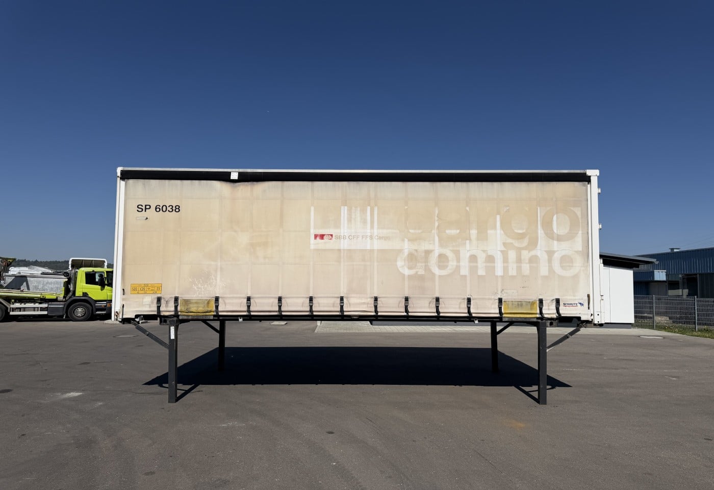 MOTO6625_3049616 vehicle image