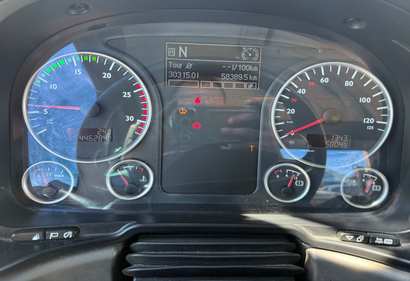 MOTO6625_3053234 vehicle image