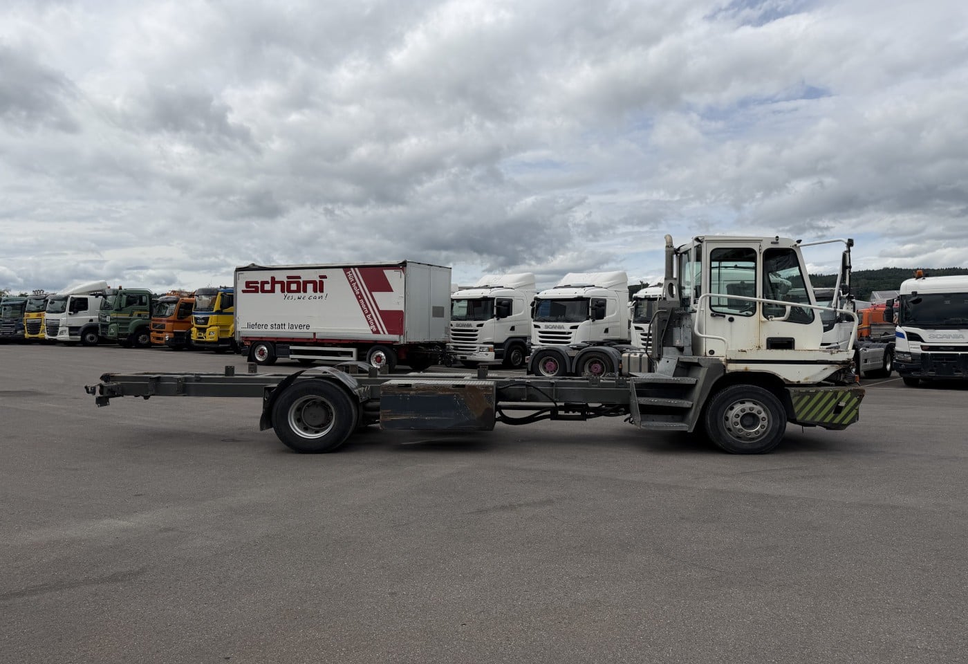 MOTO6625_3050528 vehicle image
