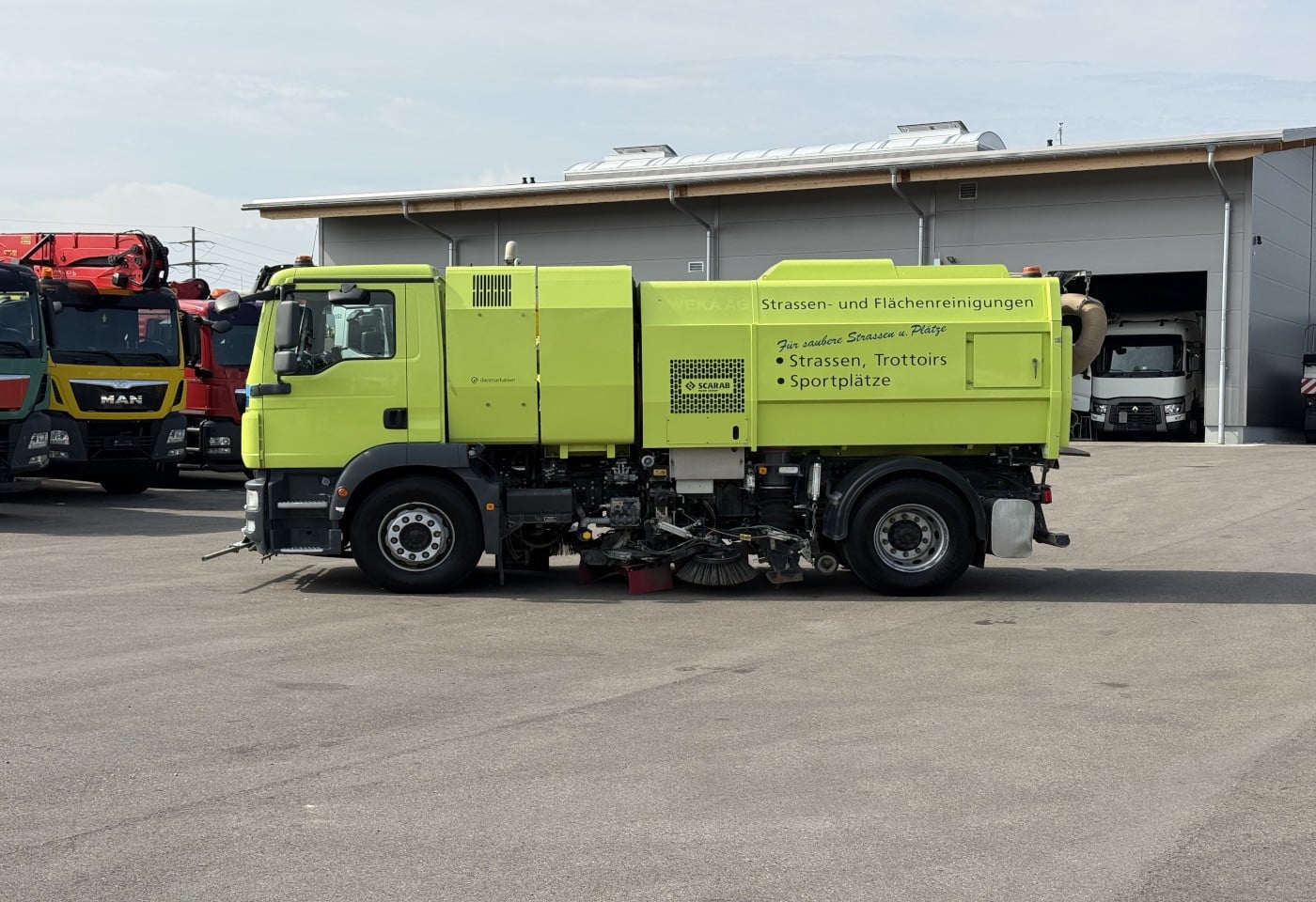 MOTO6625_3050168 vehicle image