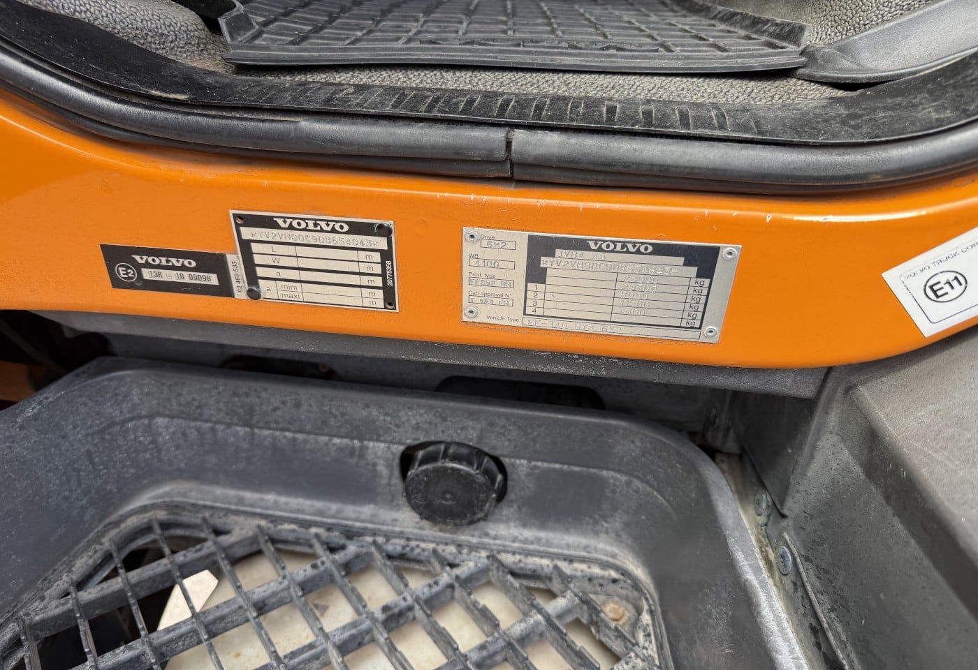 MOTO6625_3049608 vehicle image
