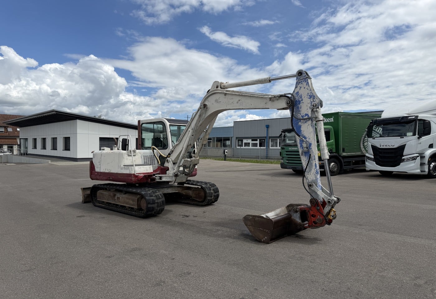 MOTO6625_3049599 vehicle image