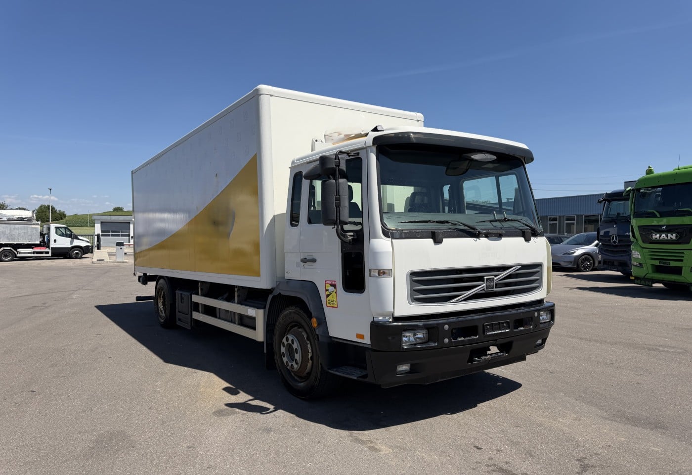 MOTO6625_3049585 vehicle image