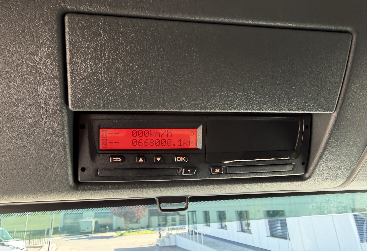 MOTO6625_3049605 vehicle image