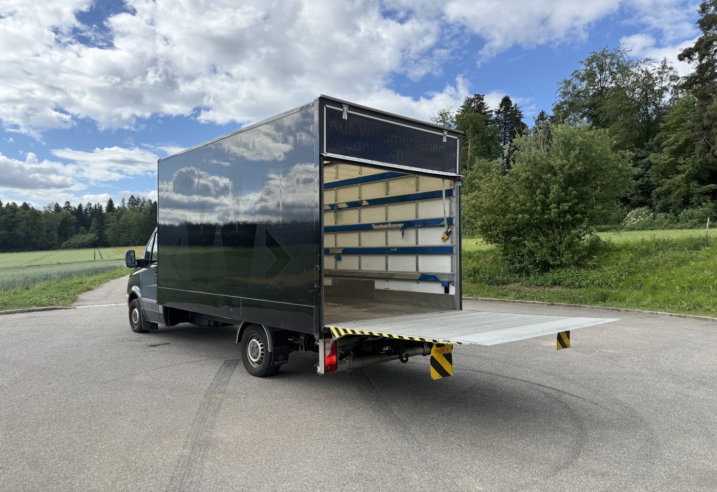 MOTO6625_3049603 vehicle image