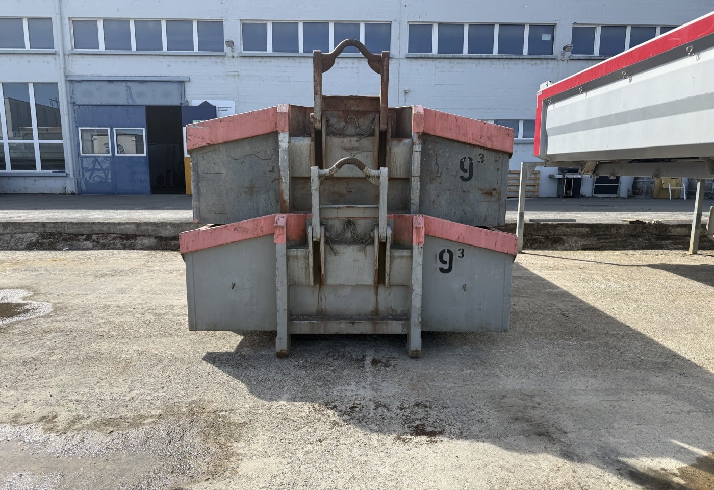 MOTO6625_3049600 vehicle image