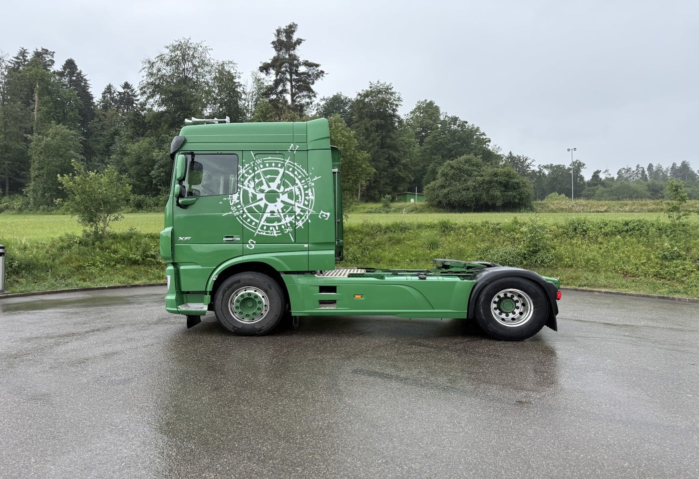 MOTO6625_3049598 vehicle image