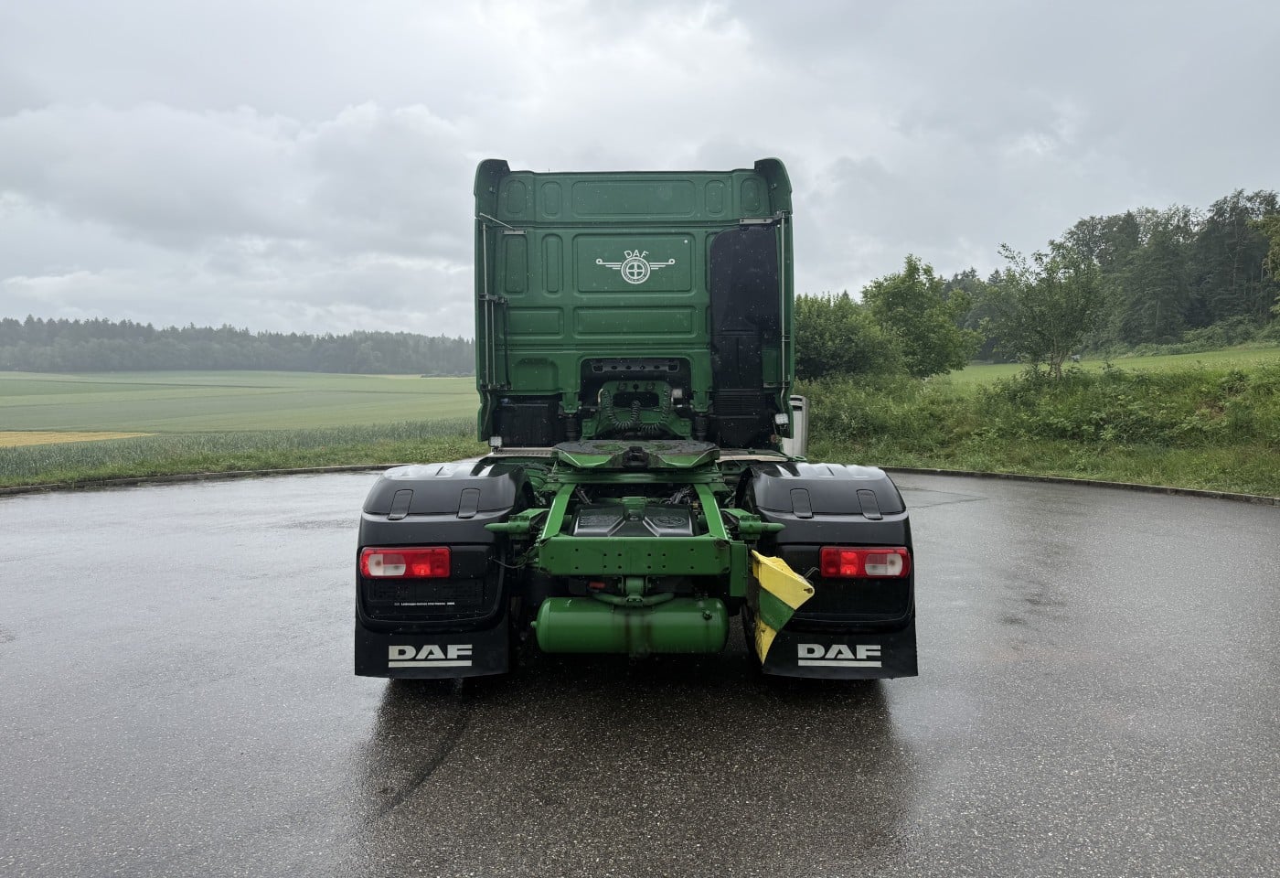 MOTO6625_3049598 vehicle image
