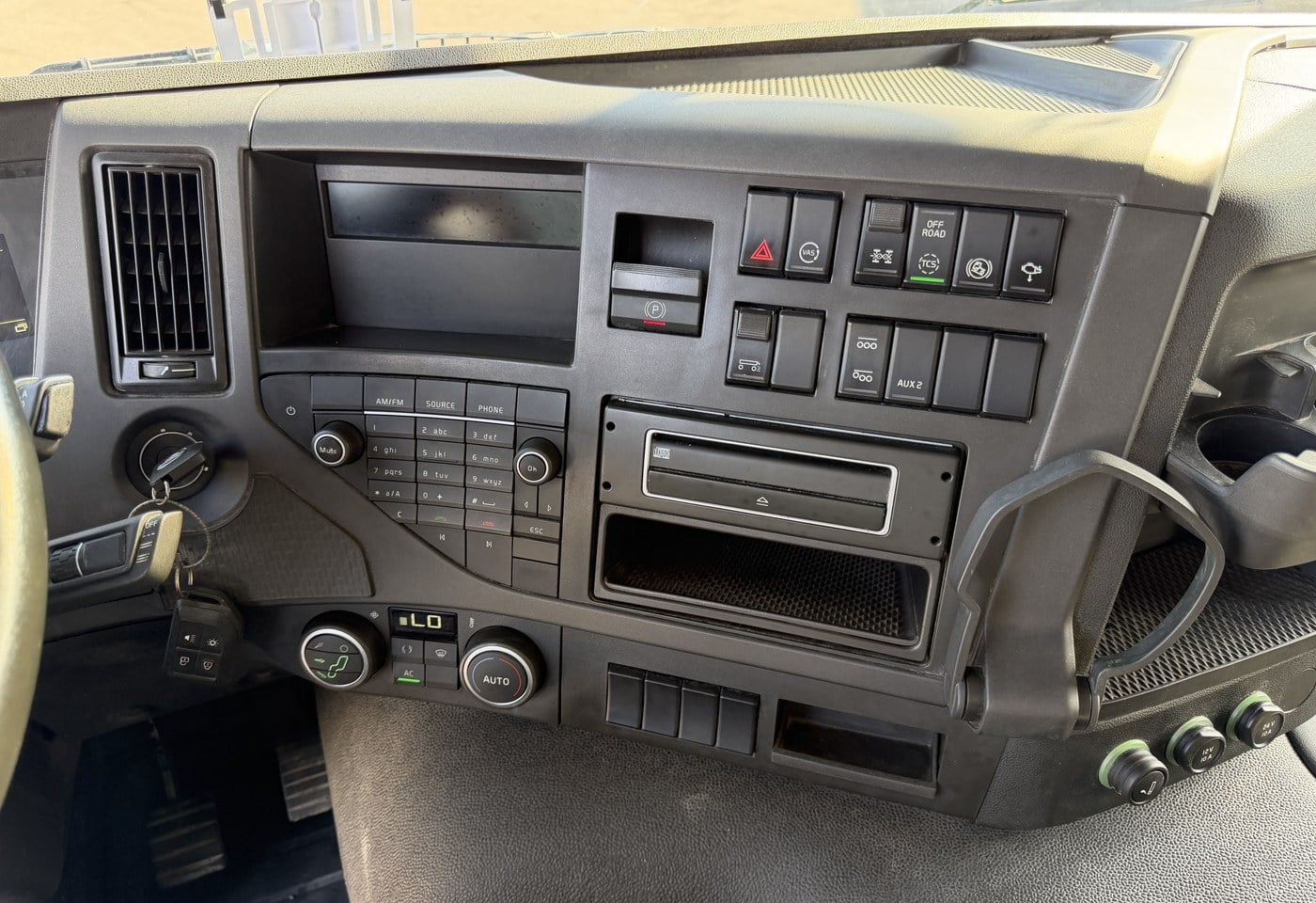 MOTO6625_3049578 vehicle image