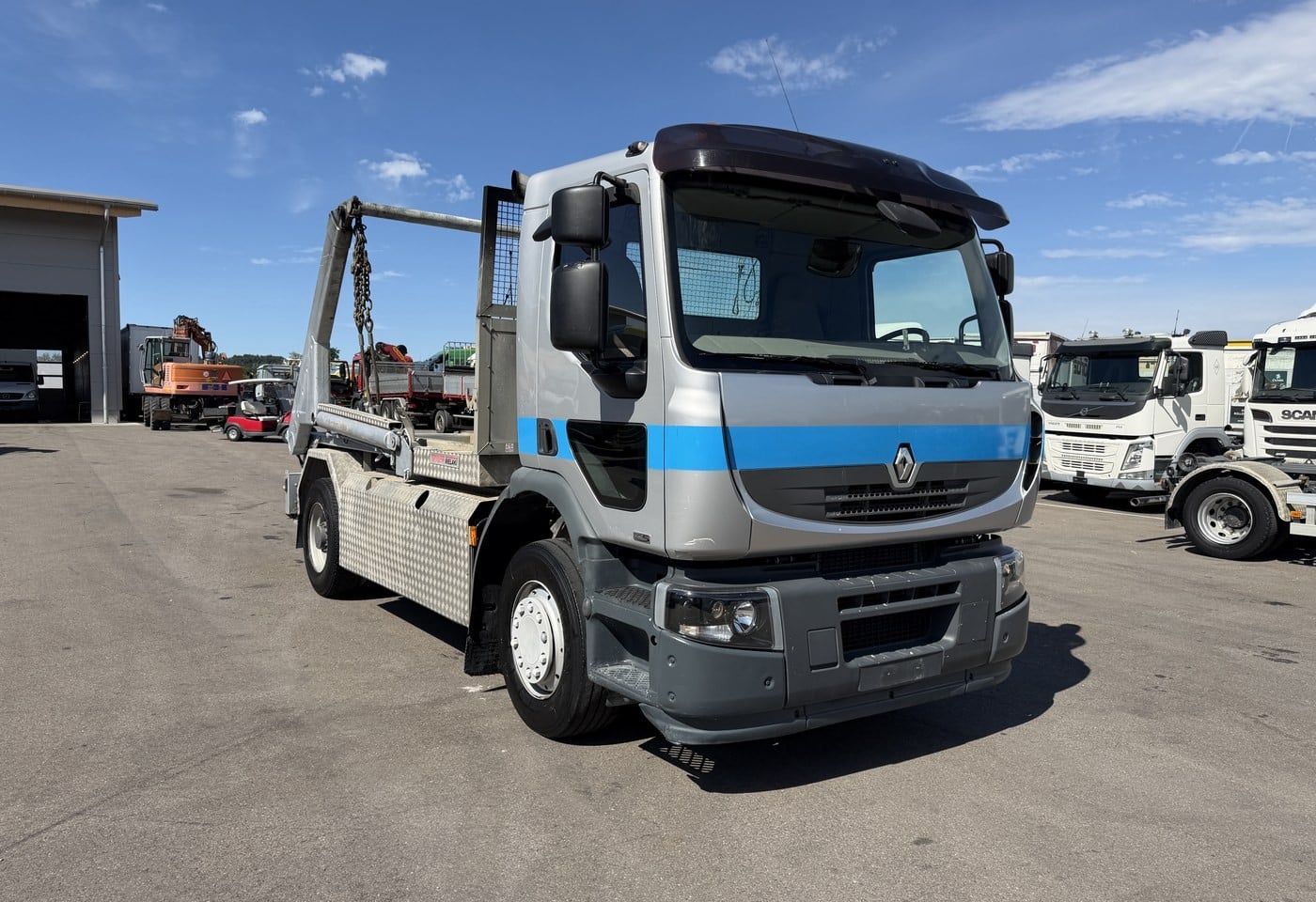 MOTO6625_3051346 vehicle image