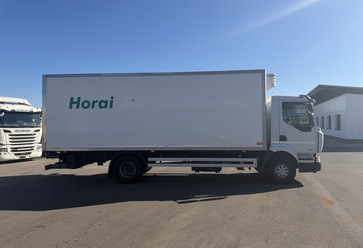 MOTO6625_3049572 vehicle image