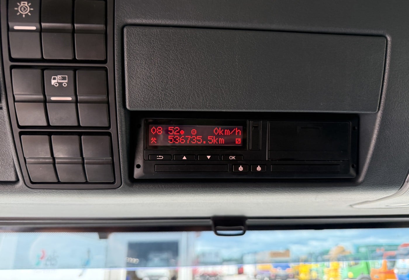 MOTO6625_3049554 vehicle image