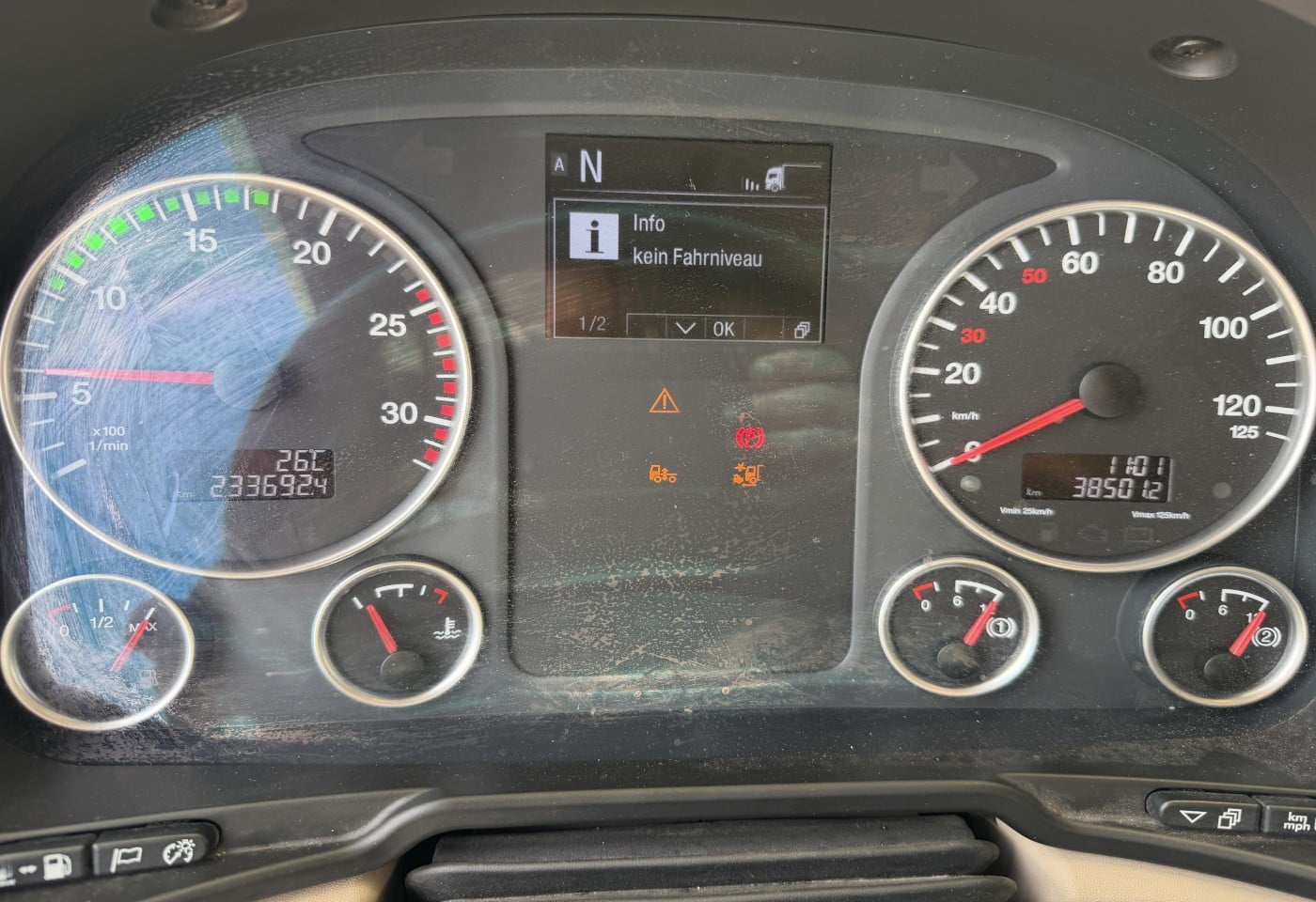 MOTO6625_3049557 vehicle image