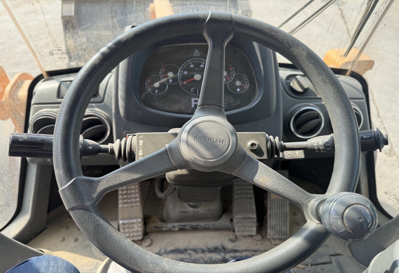 MOTO6625_3049562 vehicle image