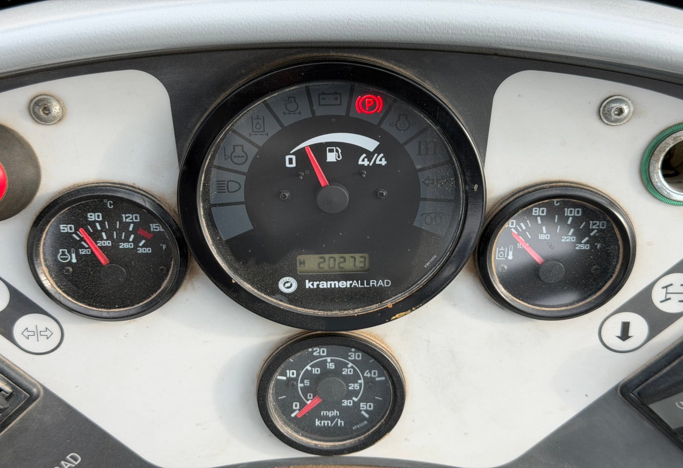 MOTO6625_3056549 vehicle image