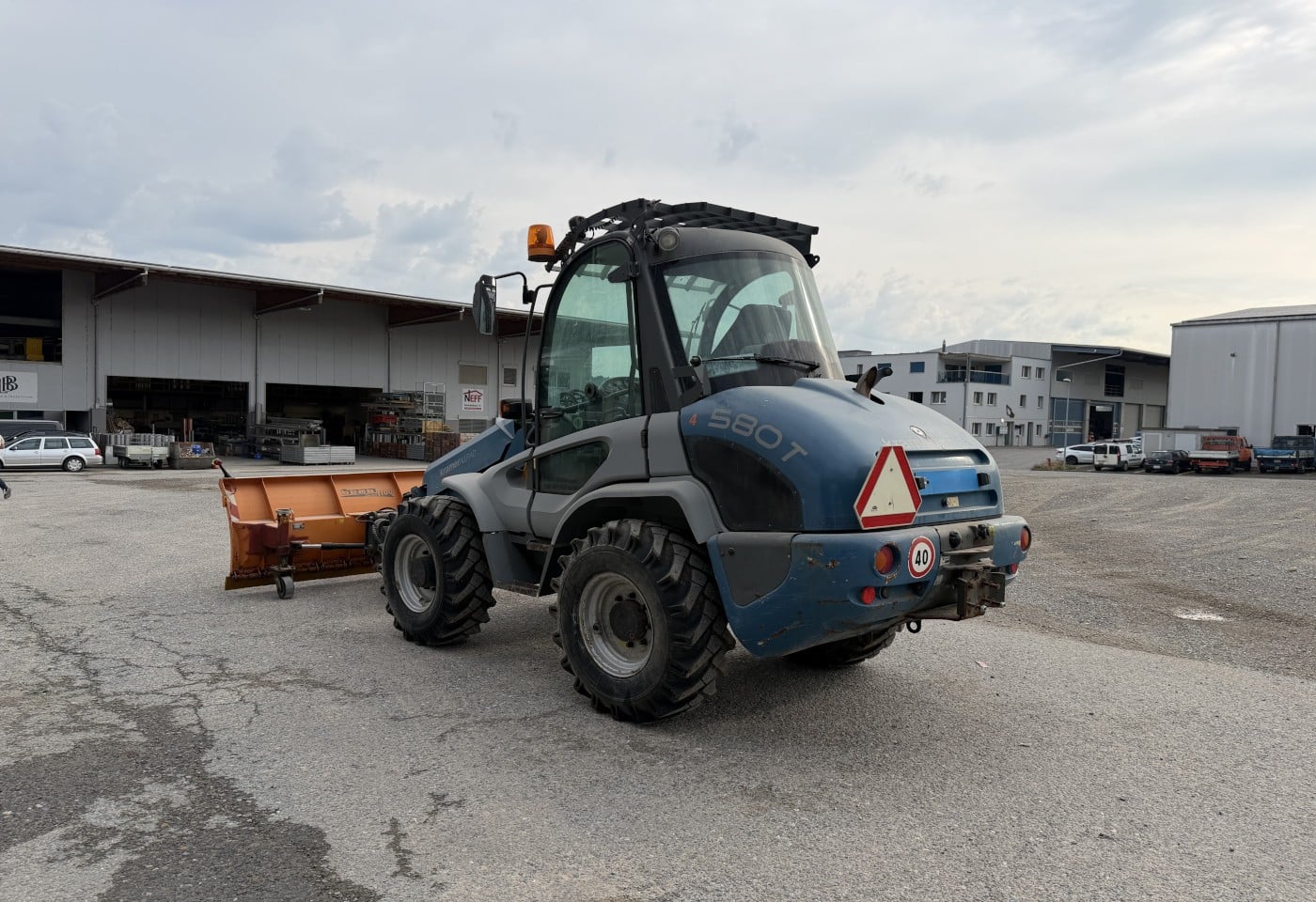 MOTO6625_3051145 vehicle image