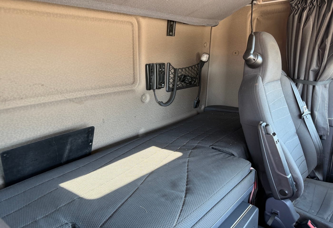 MOTO6625_3052032 vehicle image