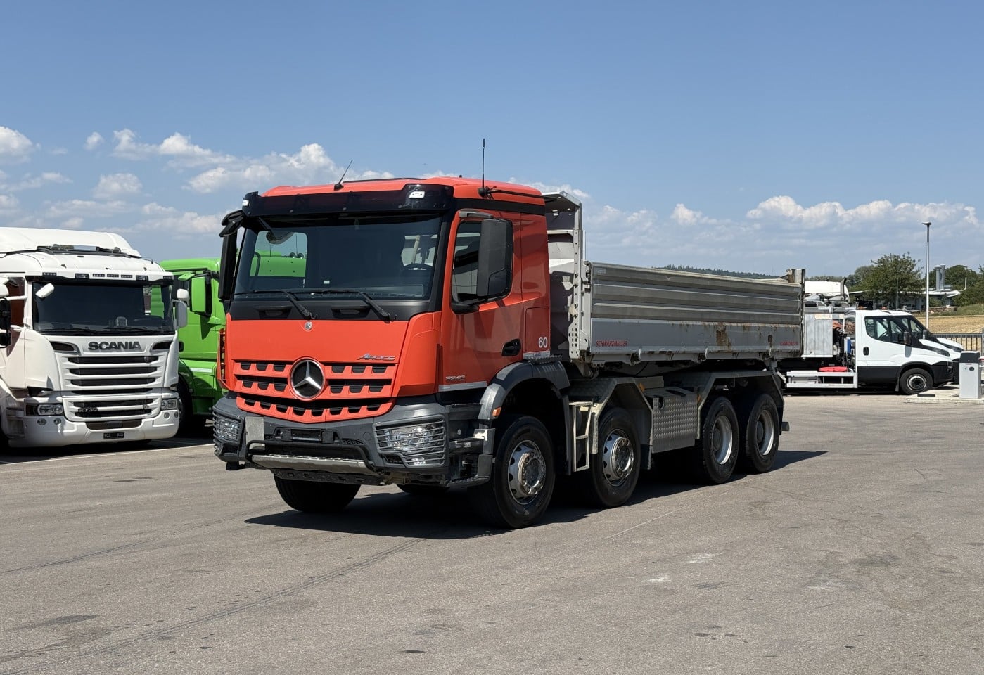 MOTO6625_3049550 vehicle image