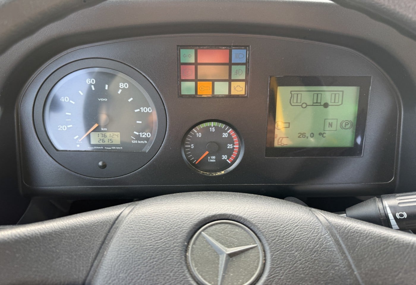 MOTO6625_3049543 vehicle image