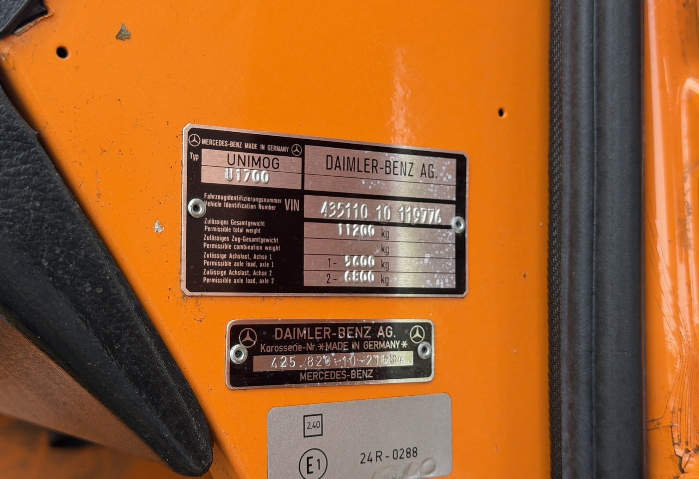MOTO6625_3052764 vehicle image