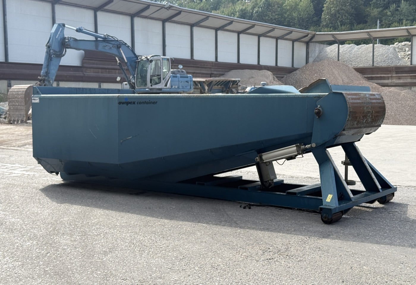 MOTO6625_3052777 vehicle image