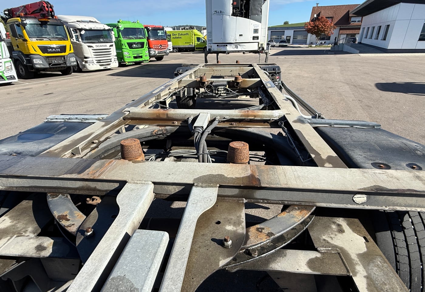 MOTO6625_3051617 vehicle image