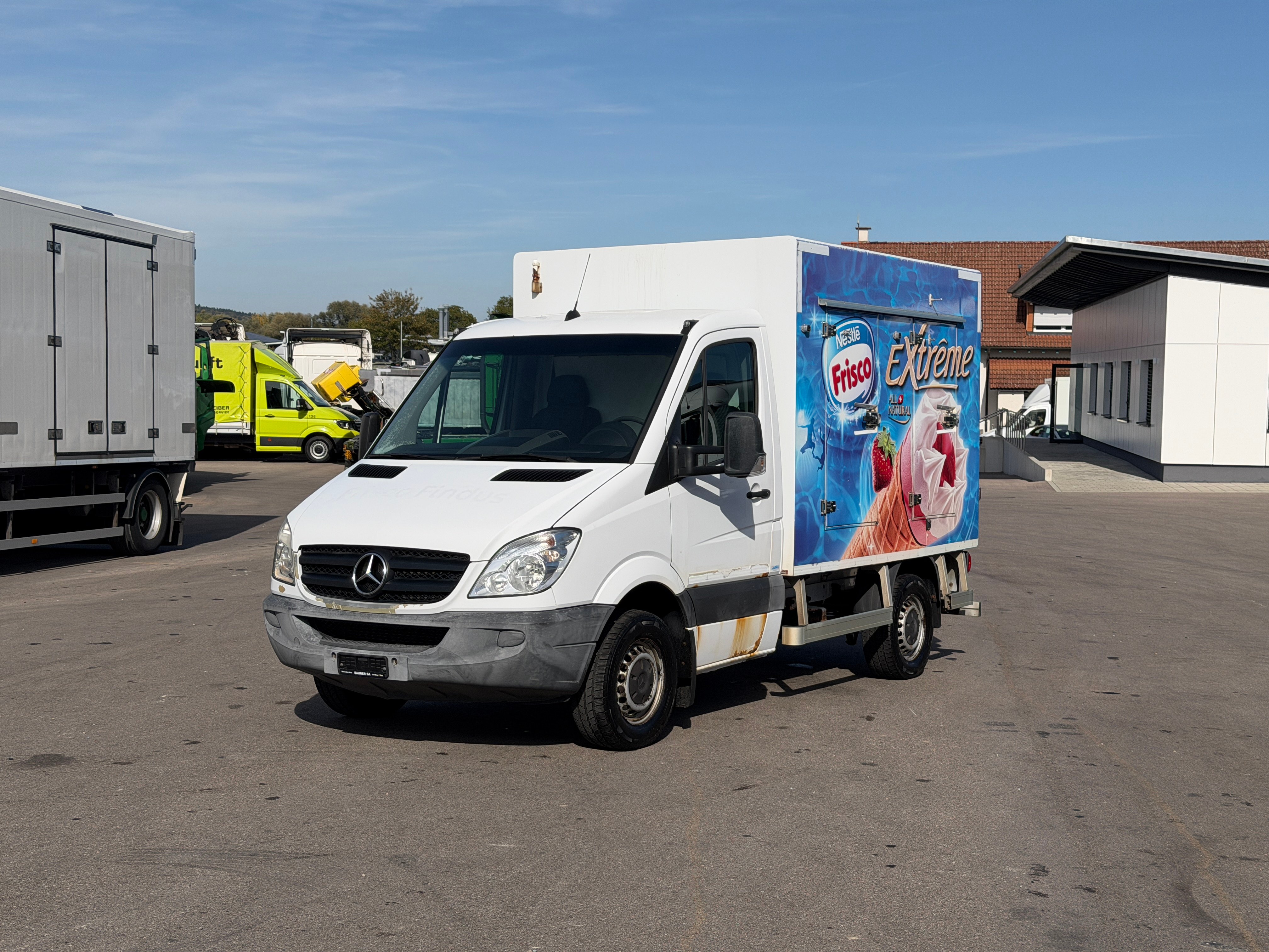 MOTO6625_3052745 vehicle image