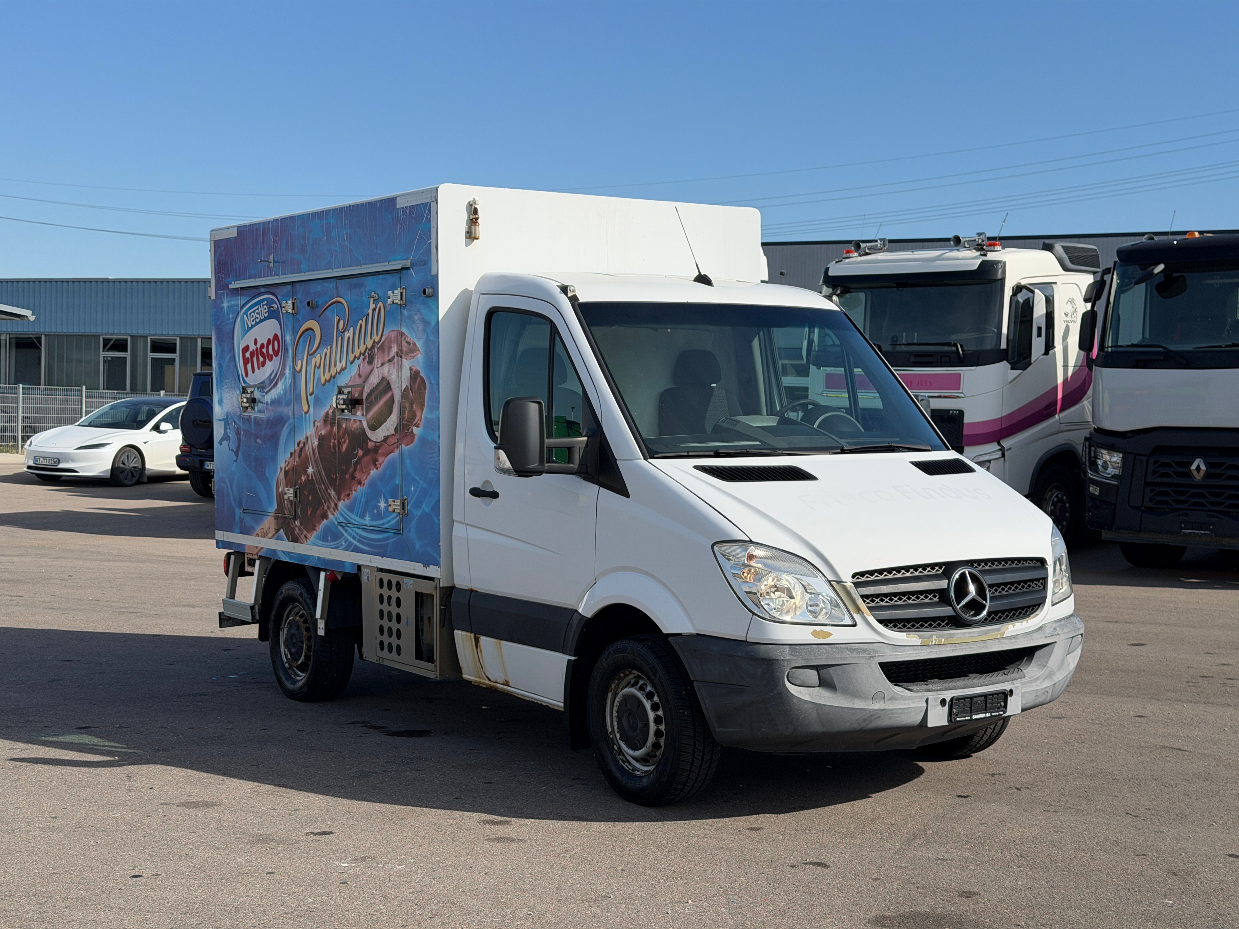MOTO6625_3052745 vehicle image