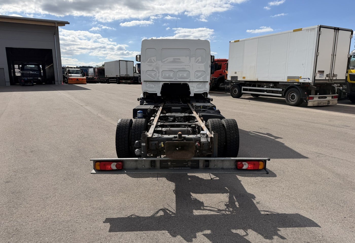 MOTO6625_3049517 vehicle image