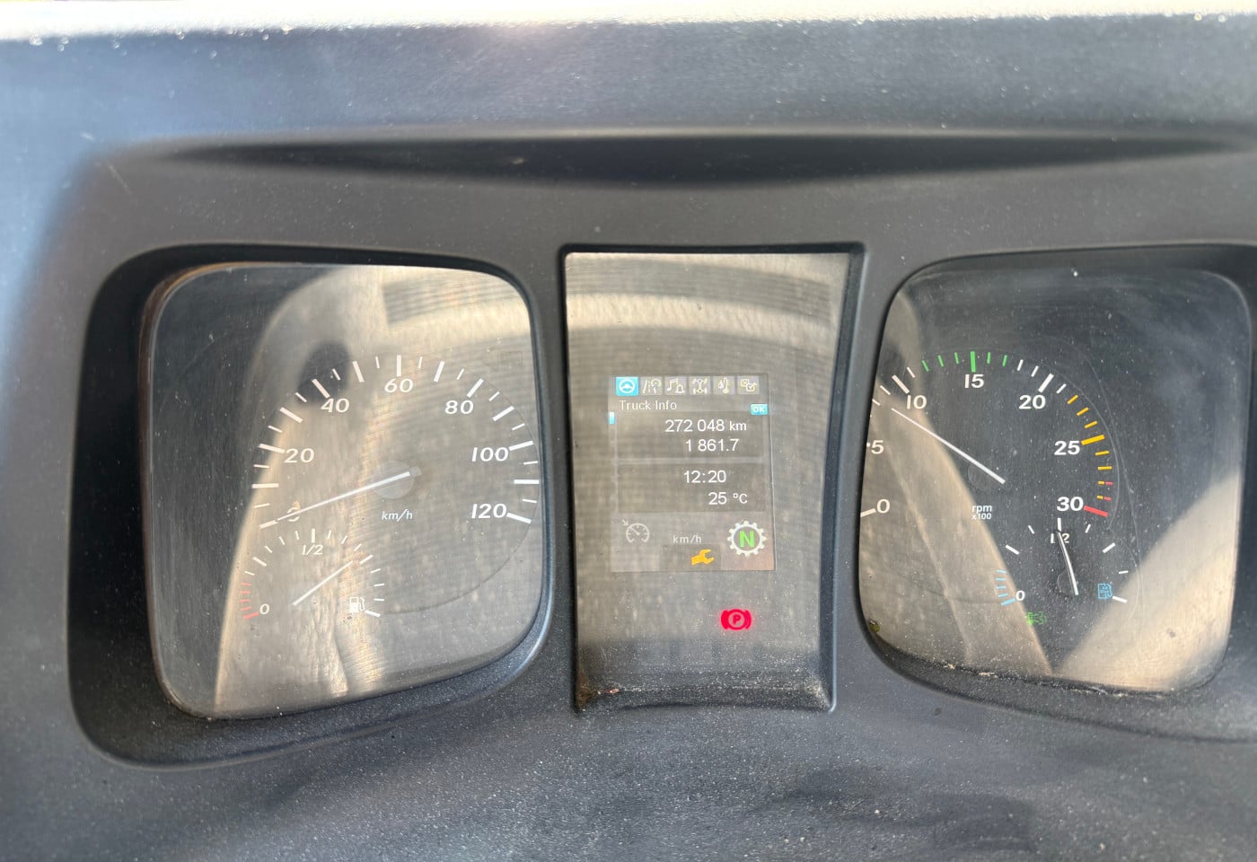 MOTO6625_3053712 vehicle image