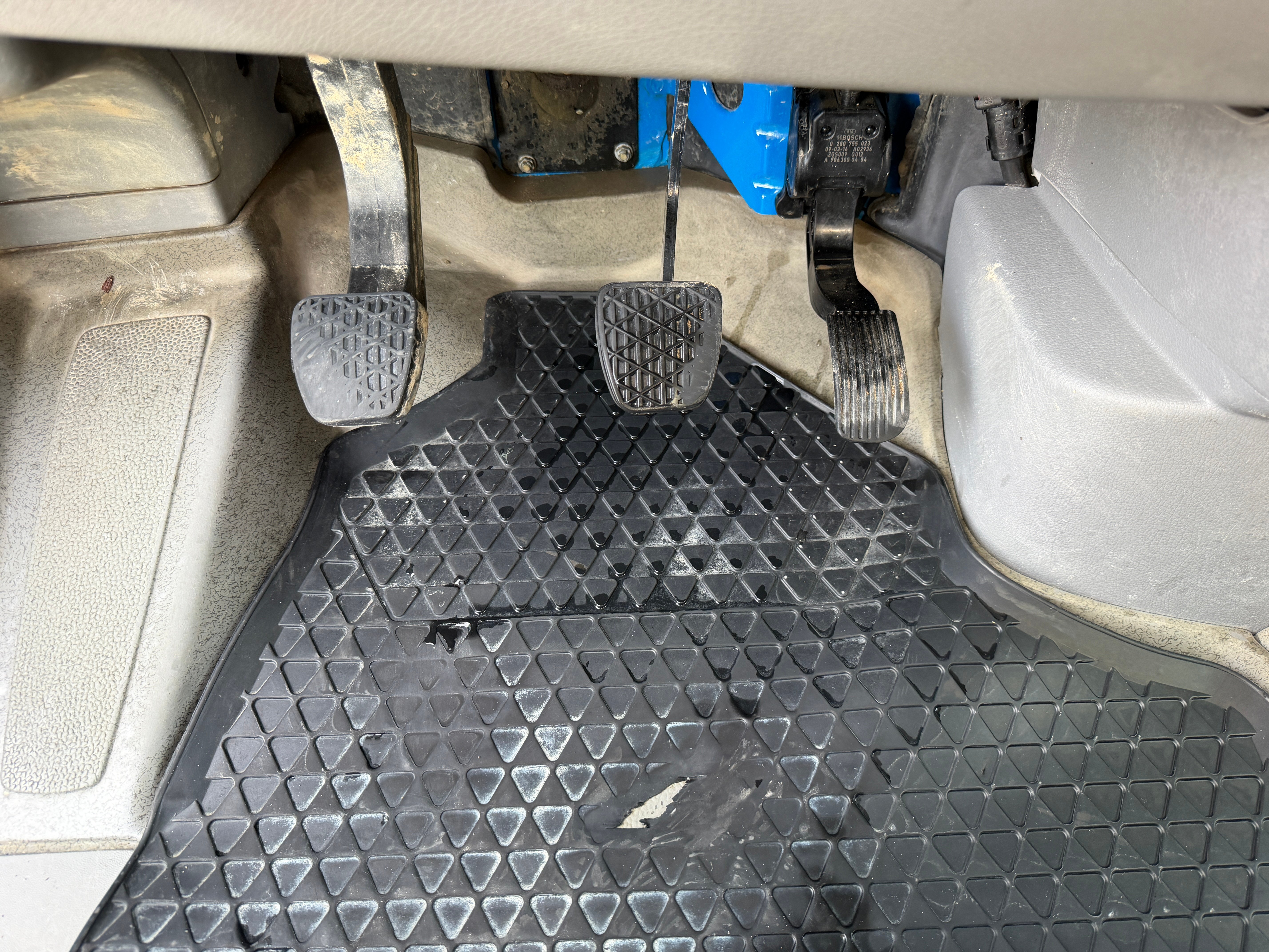 MOTO6625_3055706 vehicle image
