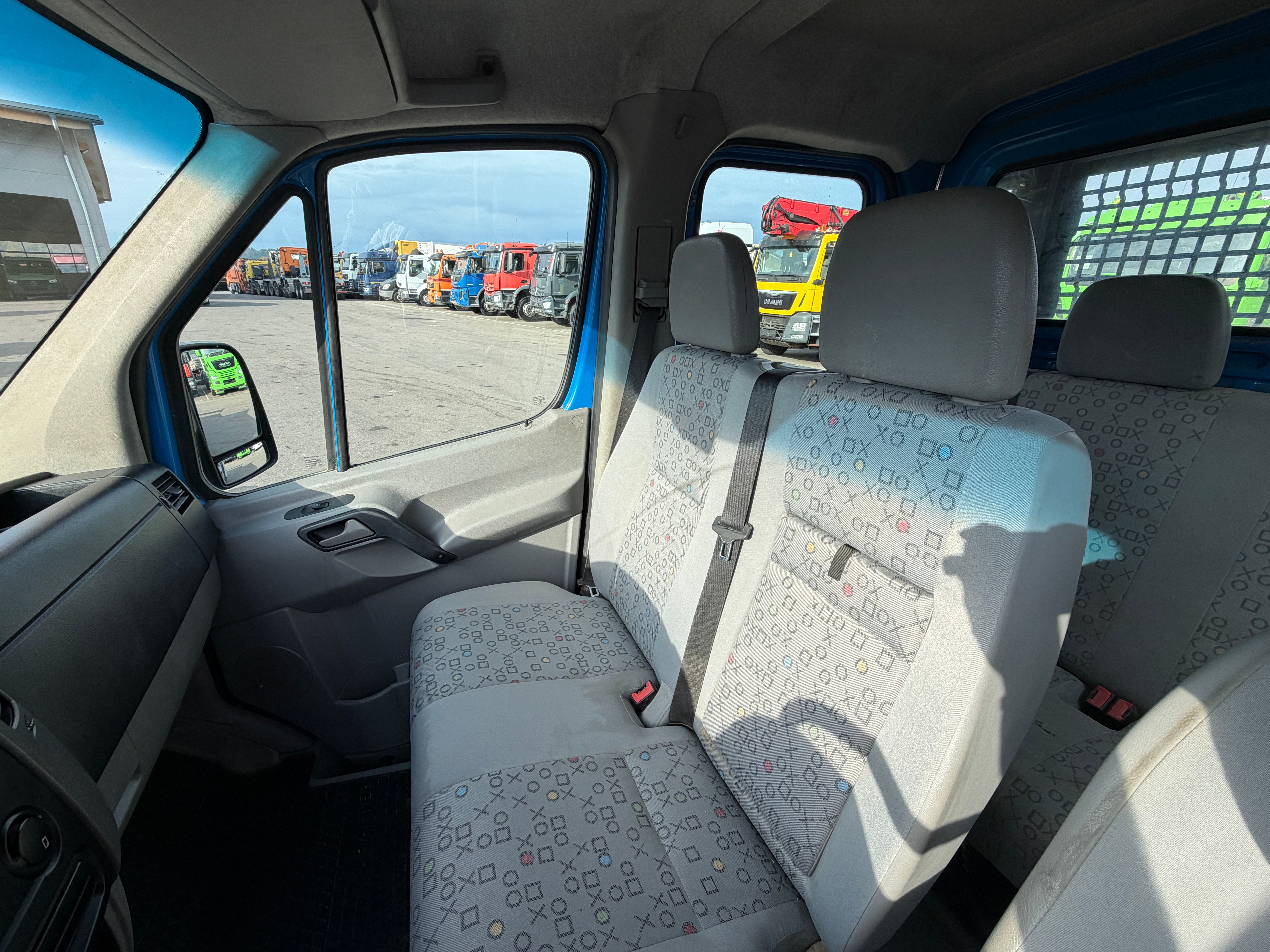 MOTO6625_3055706 vehicle image