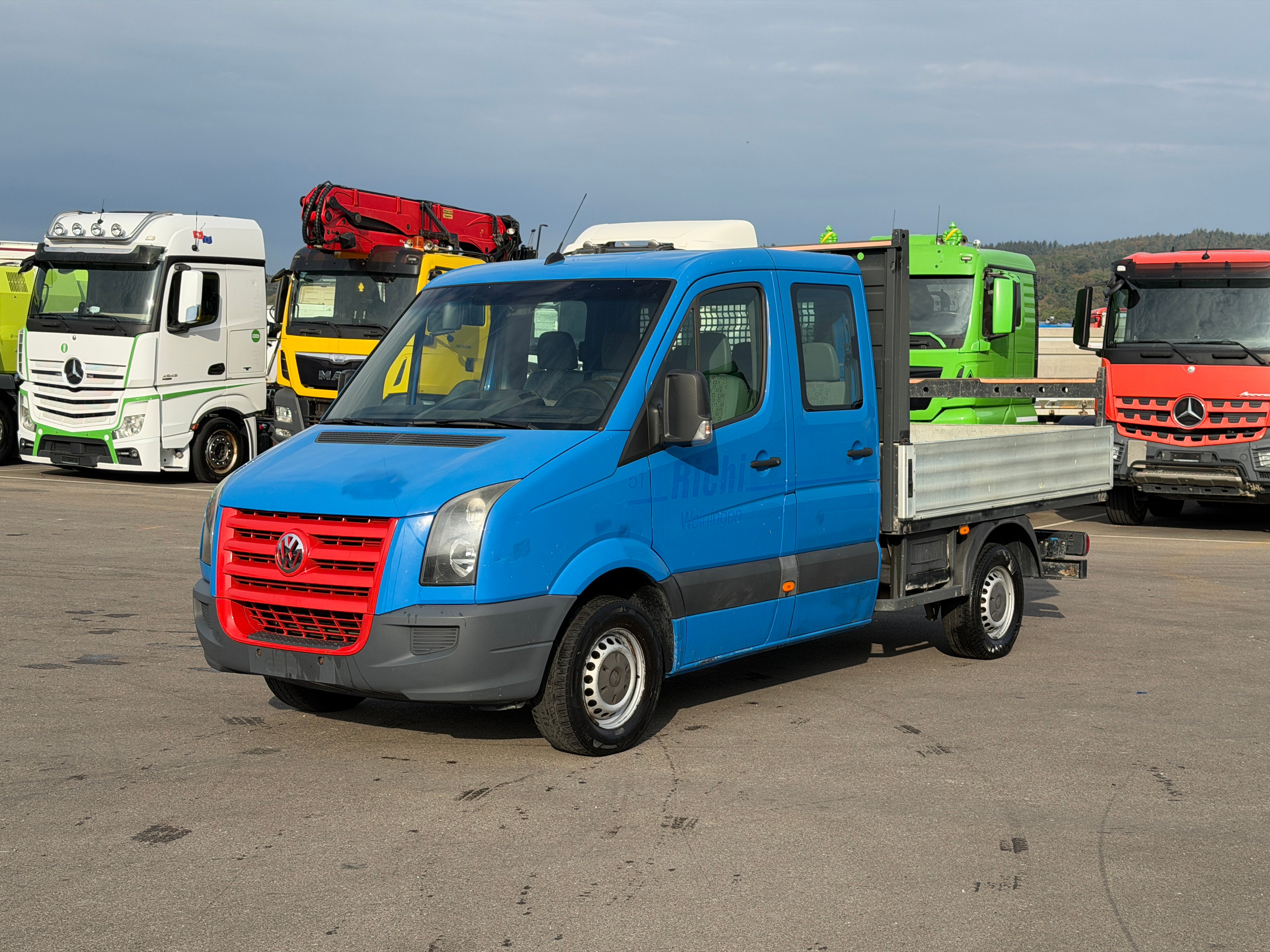 MOTO6625_3055706 vehicle image