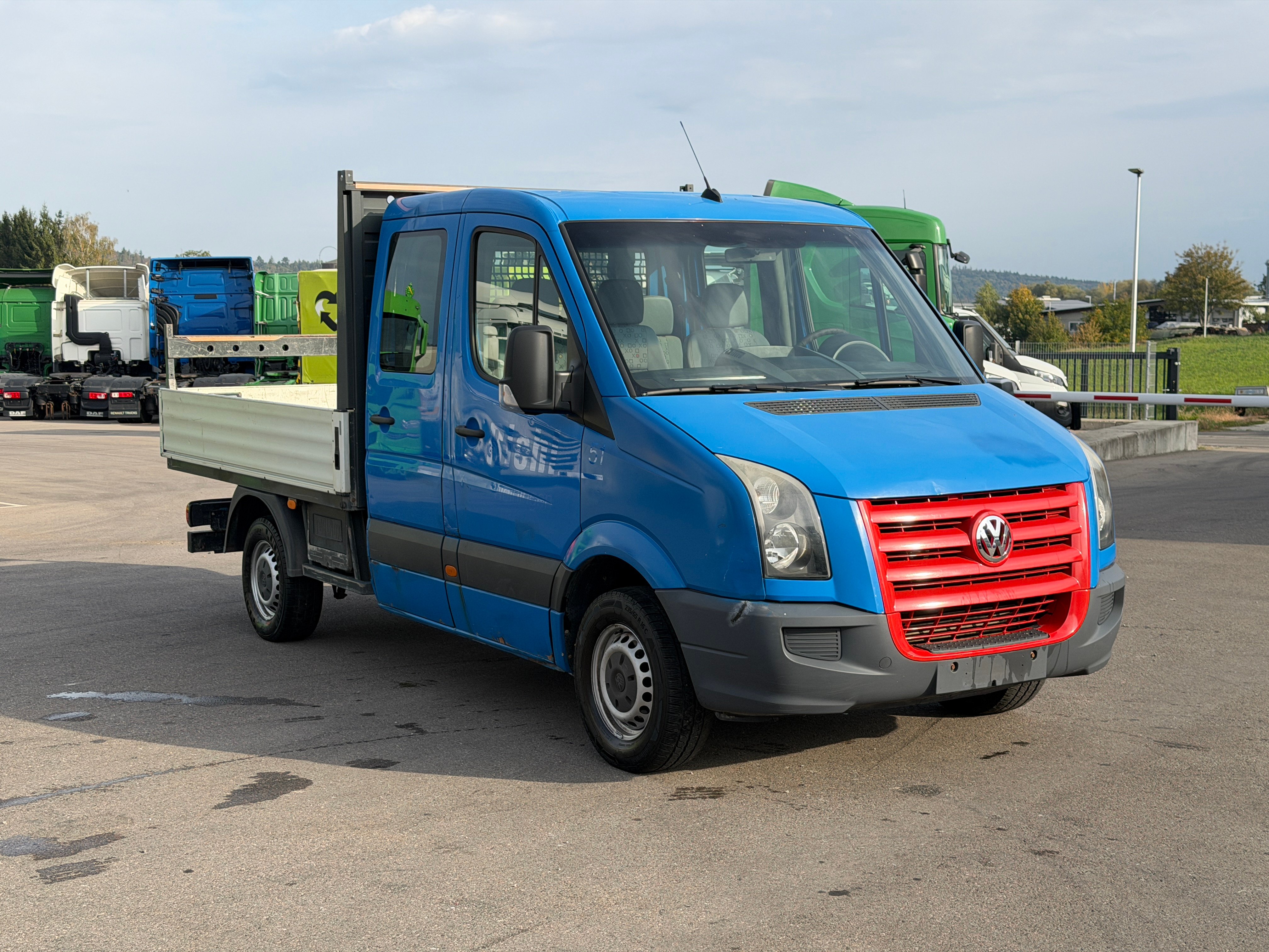 MOTO6625_3055706 vehicle image