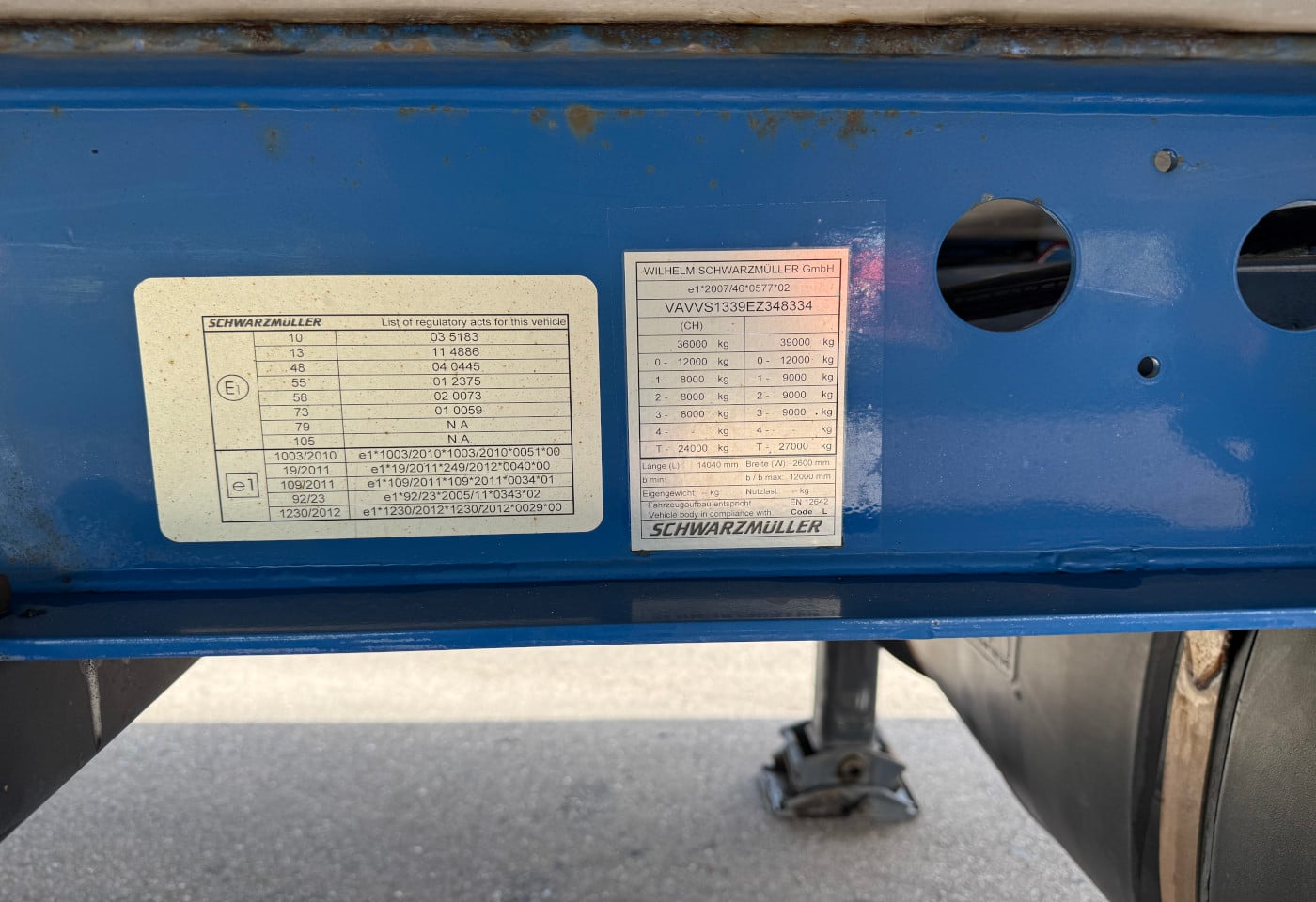 MOTO6625_3056692 vehicle image