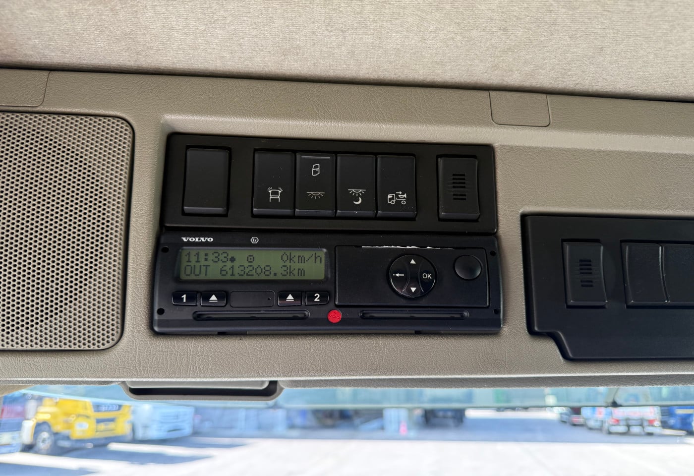 MOTO6625_3056291 vehicle image