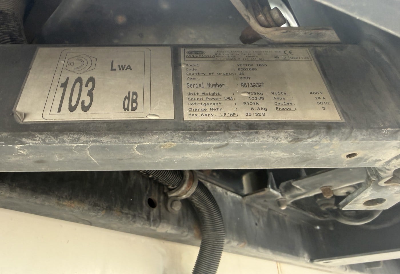 MOTO6625_3049510 vehicle image