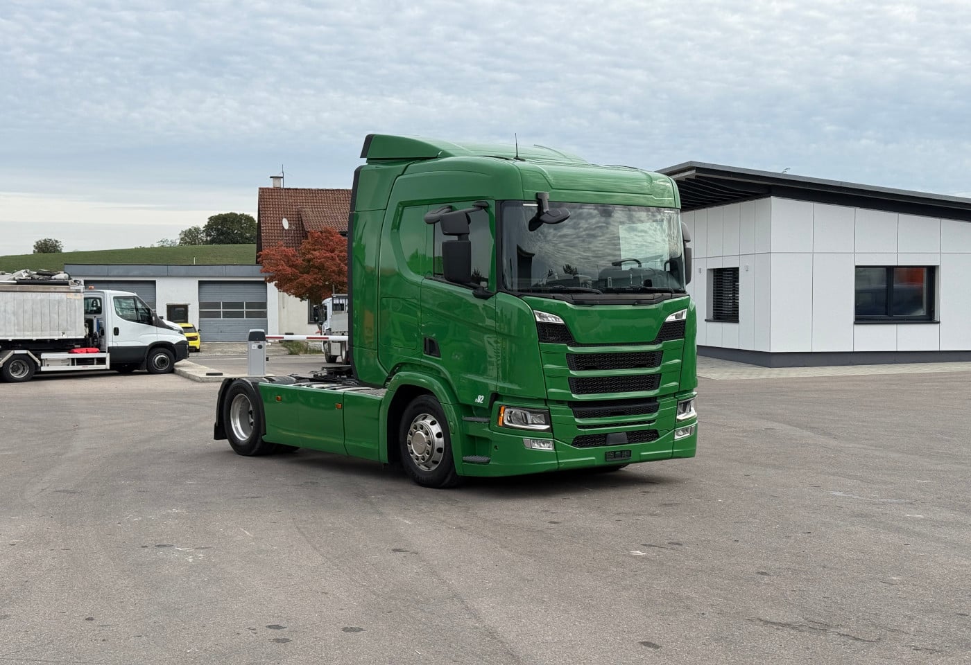 MOTO6625_3049508 vehicle image