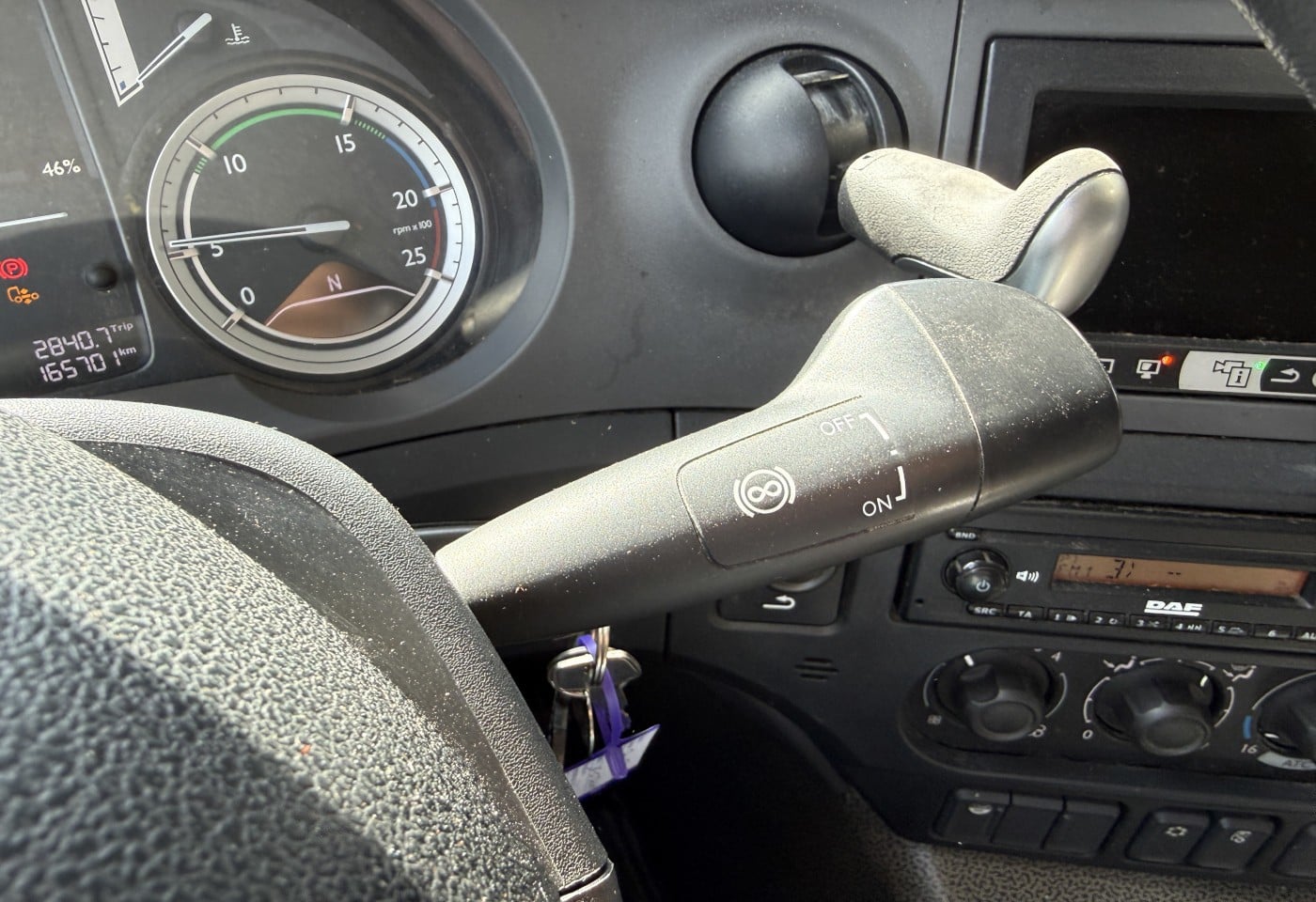 MOTO6625_3049523 vehicle image