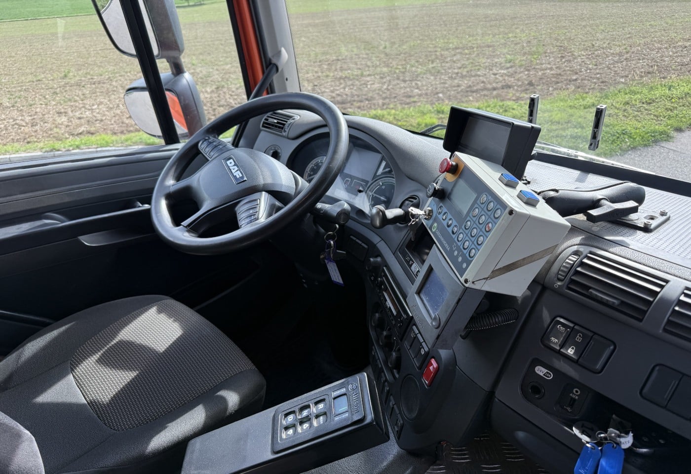 MOTO6625_3049523 vehicle image