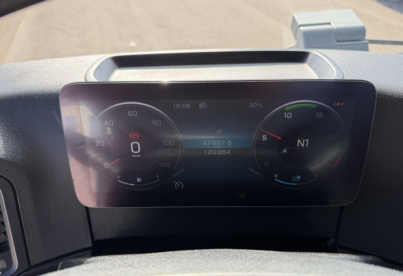 MOTO6625_3056298 vehicle image