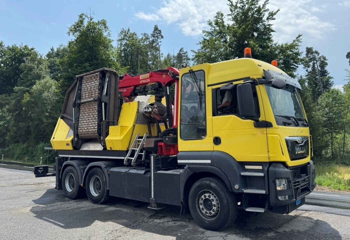 MOTO6625_3049507 vehicle image