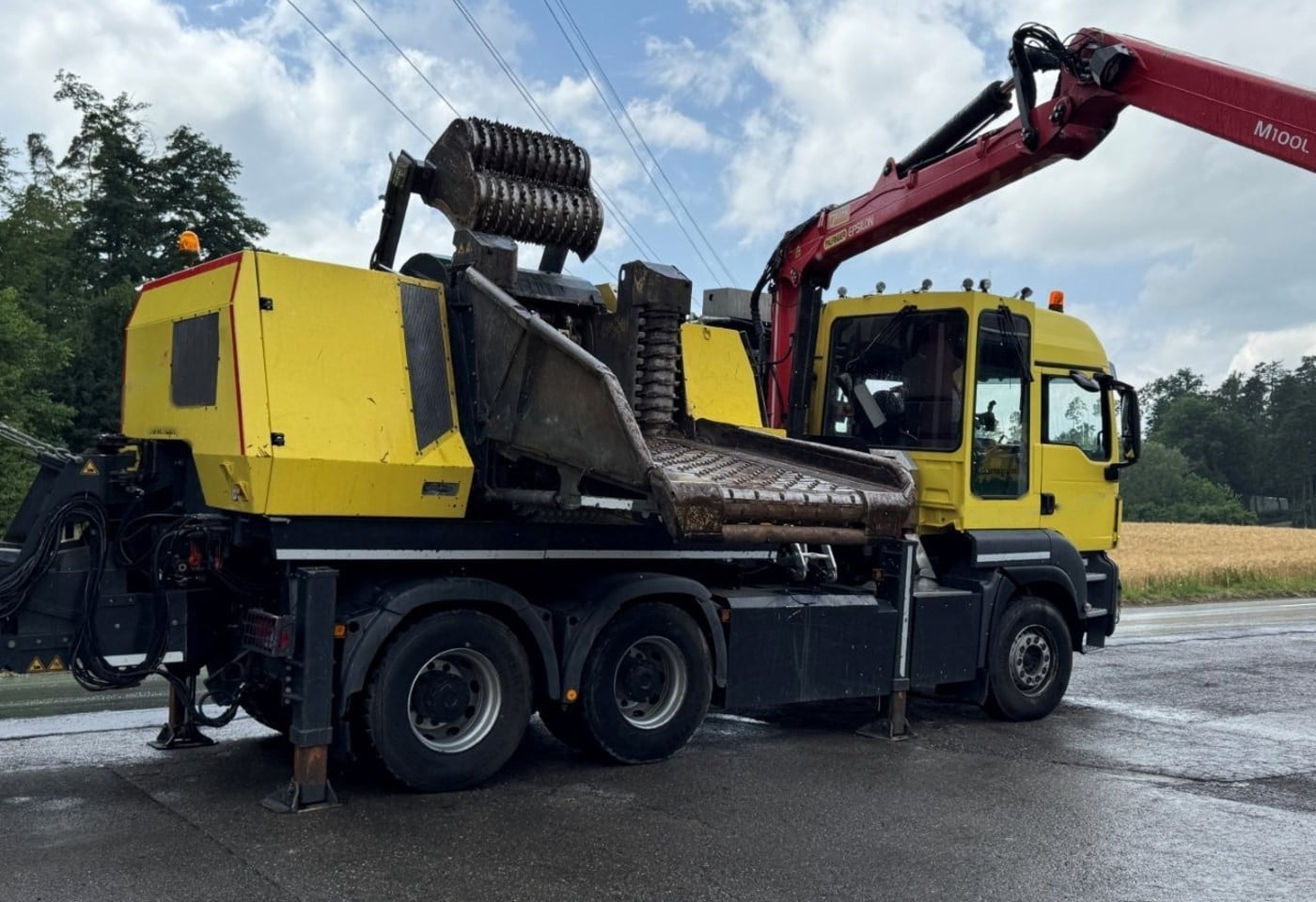 MOTO6625_3049507 vehicle image