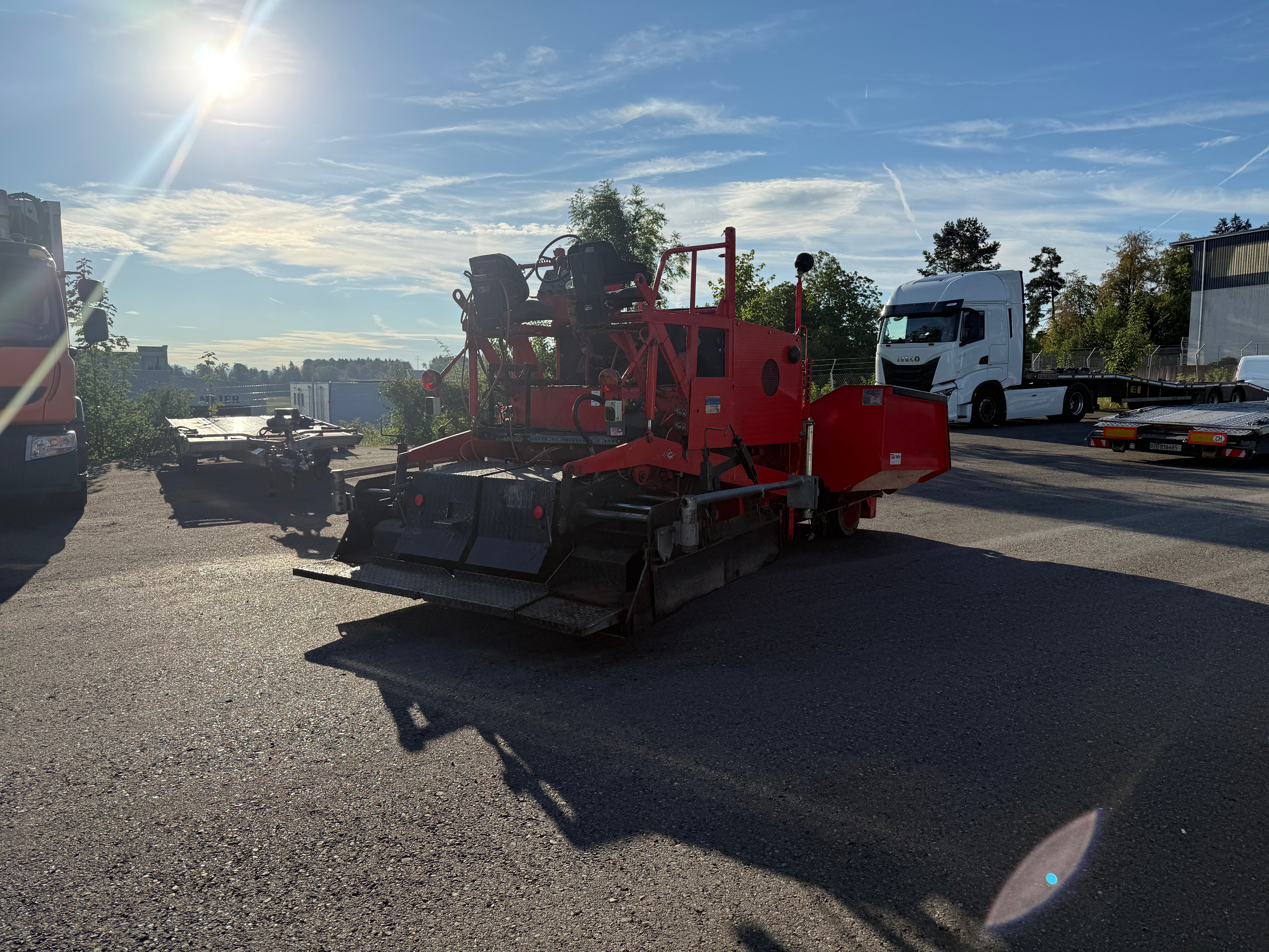 MOTO6625_3053344 vehicle image