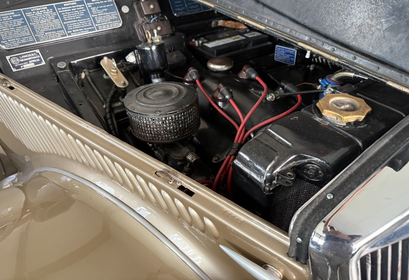 MOTO6625_3051211 vehicle image