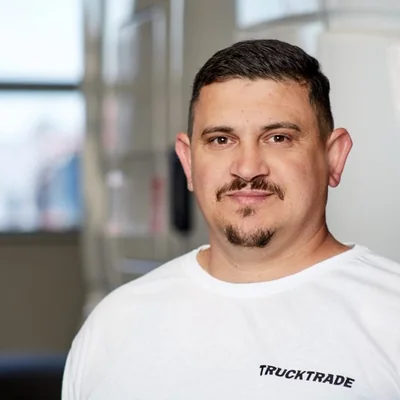 Dini Berisha bei Trucktrade